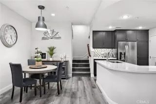 Photo #5: OC24180054 Listing