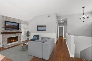 Photo #4: OC24180462 Listing 