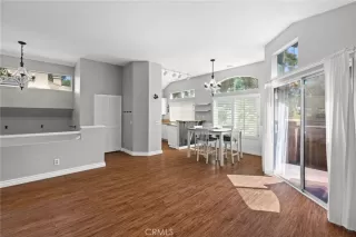 Photo #5: OC24180462 Listing 