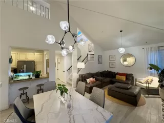 Photo #1: OC24180714 Listing 