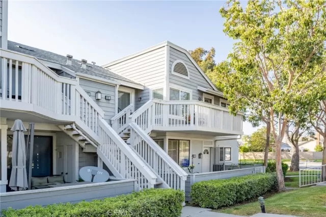 MLS: OC24180936 Condo For Sale