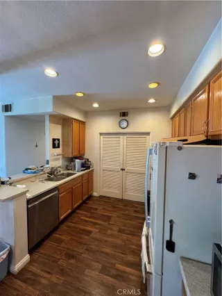 Photo #3: OC24181068 Listing 