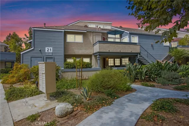 MLS: OC24181477 Condo For Sale