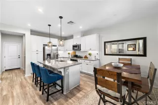 Photo #3: OC24181927 Listing