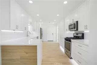 Photo #2: OC24182789 Listing 