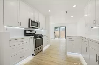 Photo #4: OC24182789 Listing 