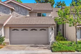 Photo #4: OC24182875 Listing 