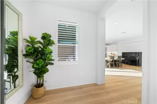 Photo #3: OC24183089 Listing 