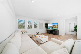 Photo #5: OC24183089 Listing 