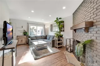 Photo #2: OC24183399 Listing