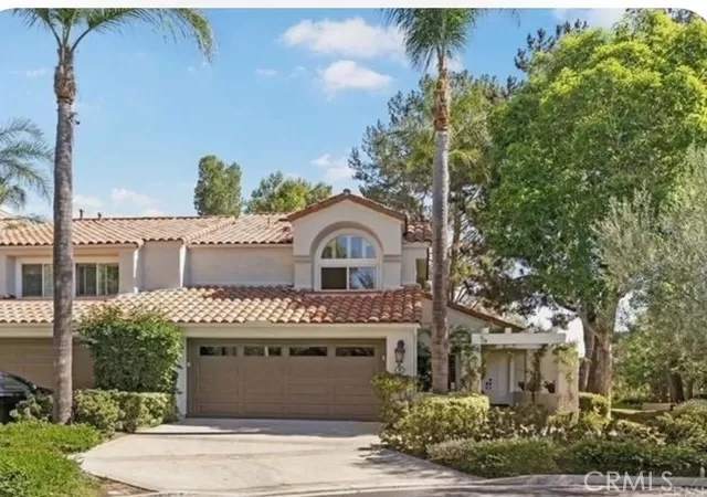 MLS: OC24183530 Condo For Sale