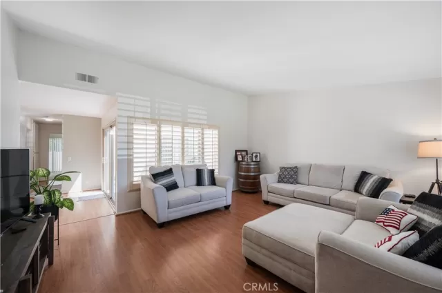 MLS: OC24183548 Condo For Sale
