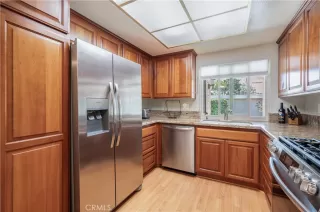 Photo #2: OC24183548 Listing 