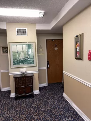 Photo #4: OC24183561 Listing