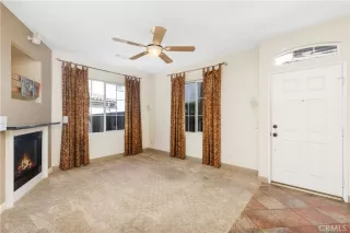 Photo #4: OC24183576 Listing 