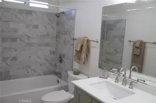 Photo #4: OC24183727 Listing 