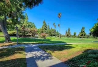 Photo #4: OC24183838 Listing