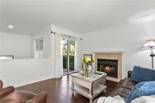 Photo #3: OC24184431 Listing 