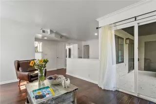 Photo #4: OC24184431 Listing 