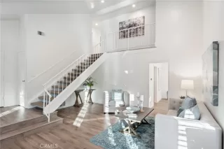 Photo #6: OC24185222 Listing 