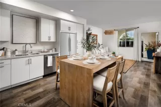 Photo #3: OC24185470 Listing 