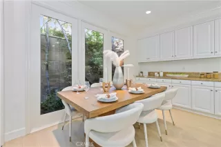 Photo #3: OC24185615 Listing 