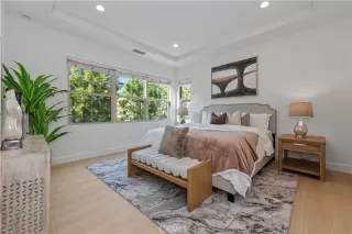 Photo #6: OC24185615 Listing 