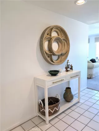 Photo #6: OC24185777 Listing