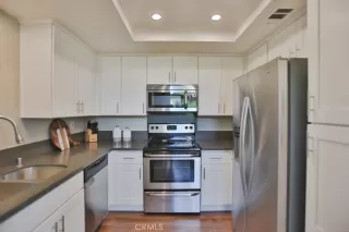 Photo #4: OC24186034 Listing 