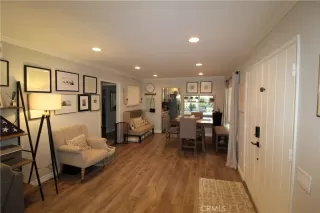 Photo #2: OC24186072 Listing