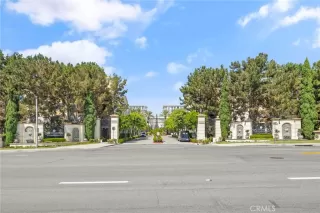 Photo #1: OC24186137 Listing 