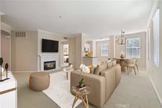 Photo #4: OC24186137 Listing 