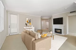 Photo #5: OC24186137 Listing 