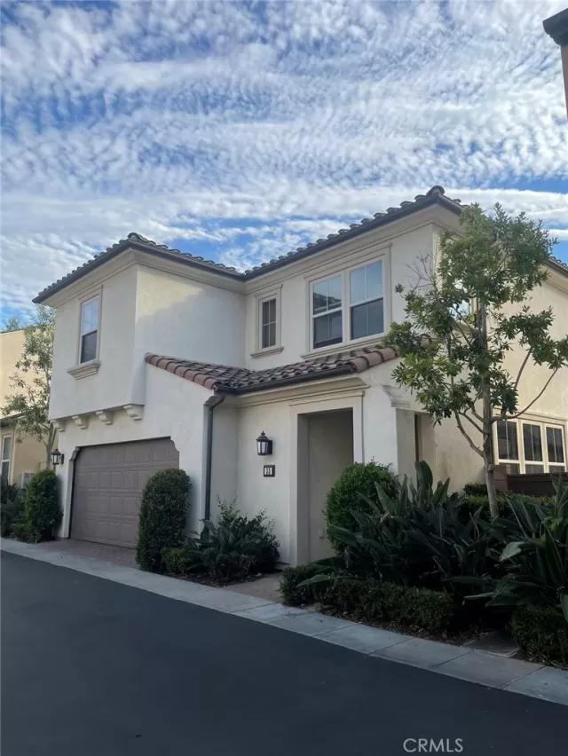 MLS: OC24186412 Condo For Sale