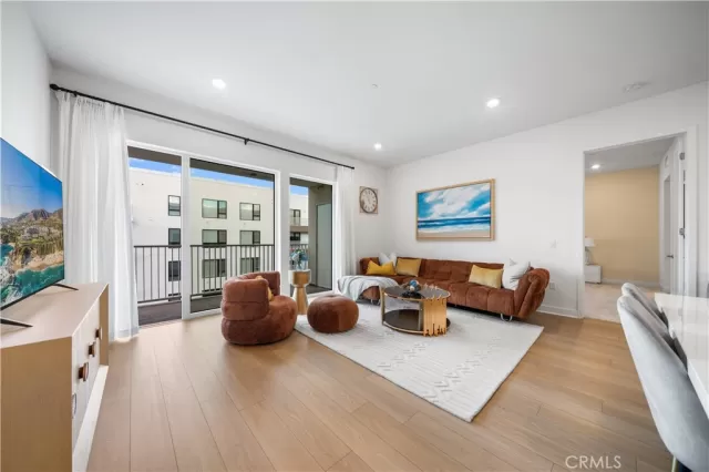 MLS: OC24186464 Condo For Sale