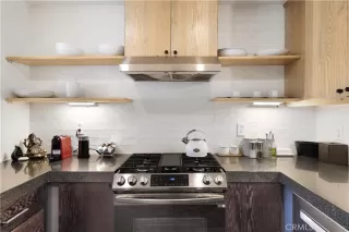 Photo #4: OC24187503 Listing 