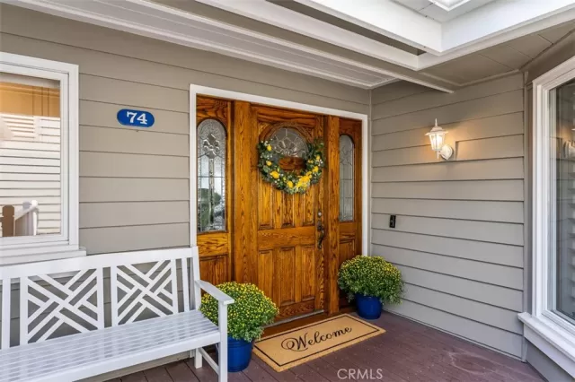 MLS: OC24188045 Condo For Sale