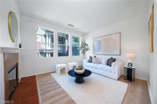 Photo #5: OC24188141 Listing 