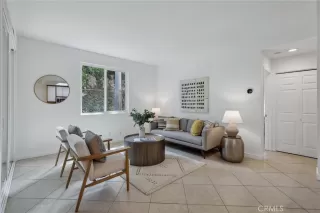 Photo #5: OC24188414 Listing 