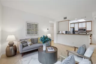 Photo #6: OC24188414 Listing 