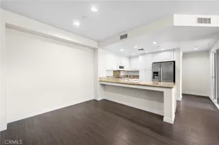 Photo #5: OC24188538 Listing