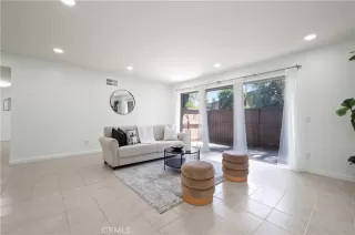 Photo #4: OC24188674 Listing 