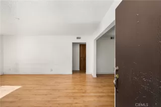 Photo #6: OC24188723 Listing