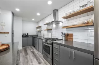 Photo #1: OC24189733 Listing 