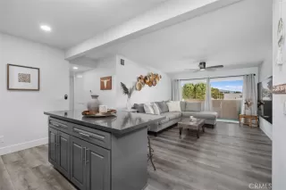 Photo #6: OC24189733 Listing 