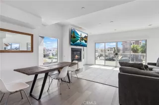 Photo #4: OC24190441 Listing 