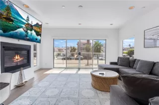 Photo #5: OC24190441 Listing 