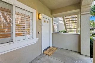 Photo #2: OC24190592 Listing