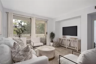 Photo #1: OC24190816 Listing 