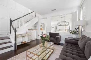 Photo #4: OC24190835 Listing 